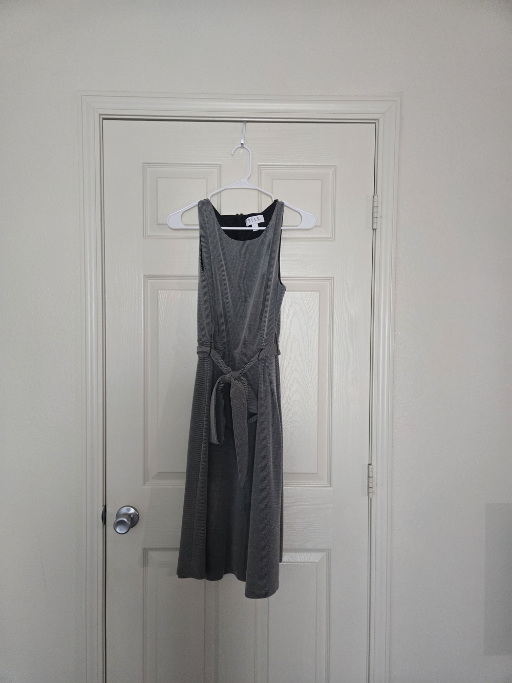 Elle Sleeveless Gray Tie-Waist Midi Dress